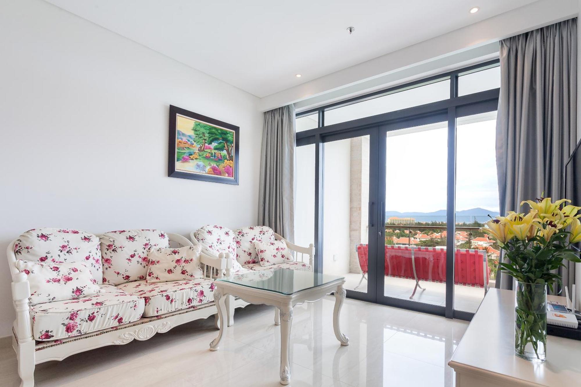 The Ocean Apartment