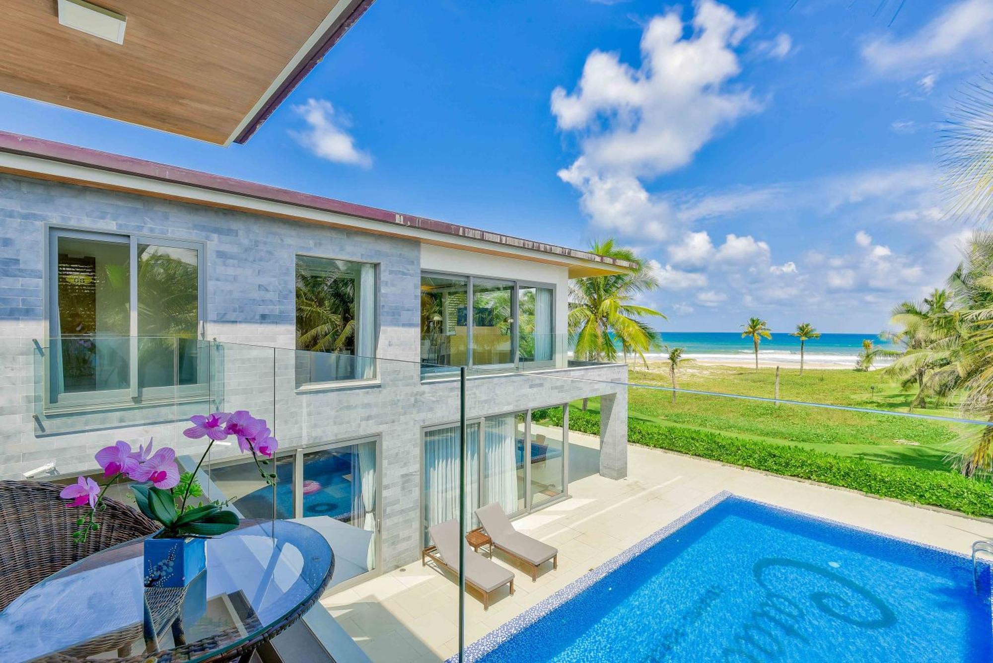 The Ocean Apartment *